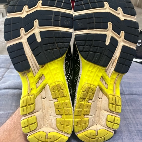 ASICS Gel Kayano 26 navy/ yellow - Picture 5 of 5